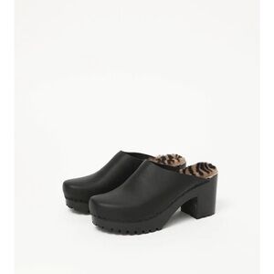 NO. 6 Store Liza Mid Tread Zebra Shearling Black Clogs